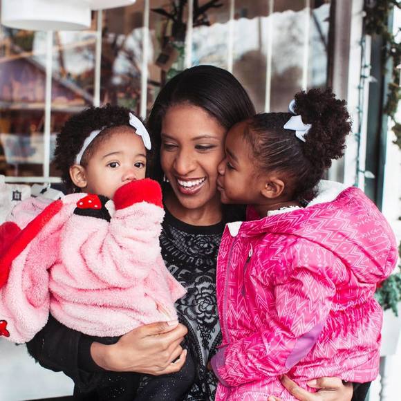 Meet your Posher, Debi - Picture 1 of 1